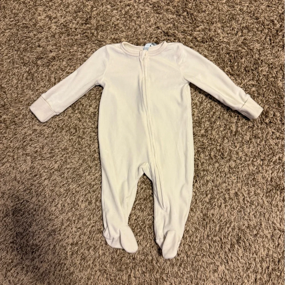 Bundle of 5 Assorted Footie Pajamas